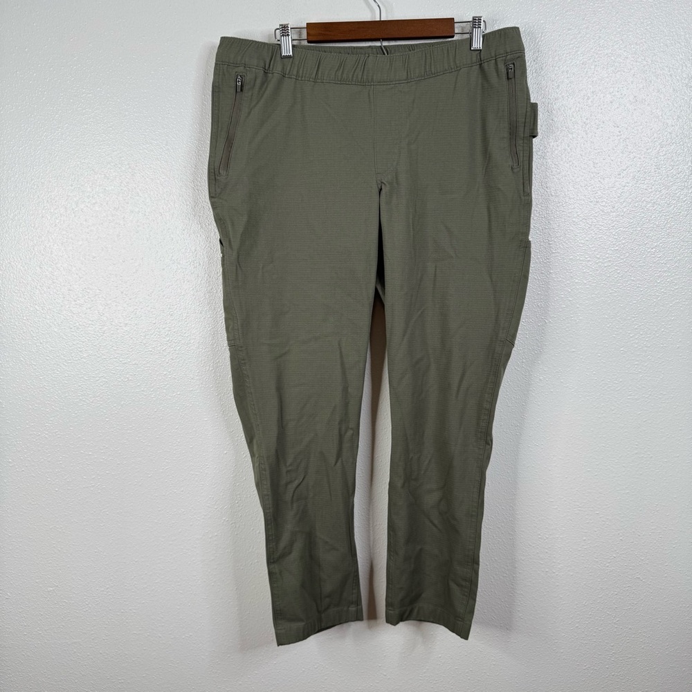 Carhartt Olive Straight-Leg Utility Pants